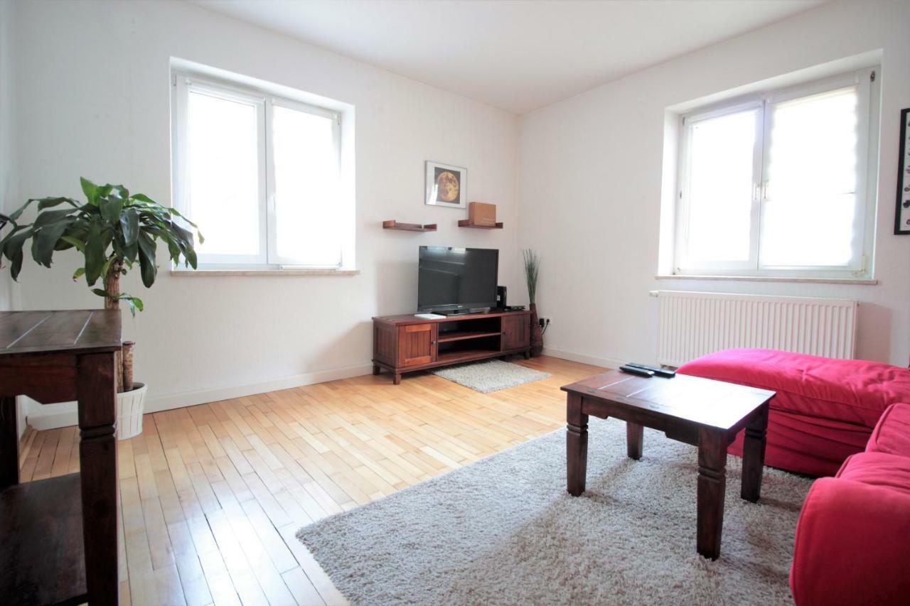 Charming 3-Bedroom Apartment With Parking Lot Würzburg Zewnętrze zdjęcie
