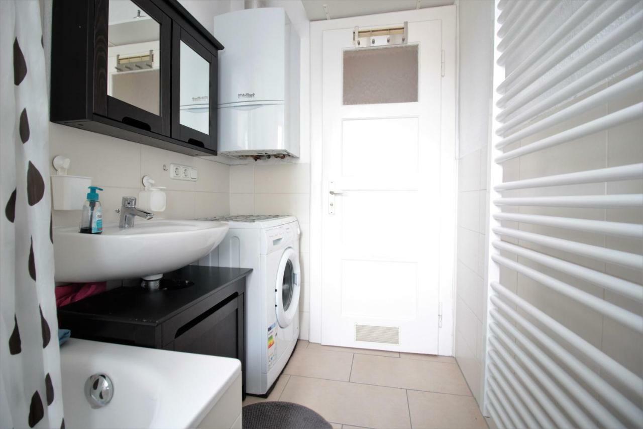 Charming 3-Bedroom Apartment With Parking Lot Würzburg Zewnętrze zdjęcie